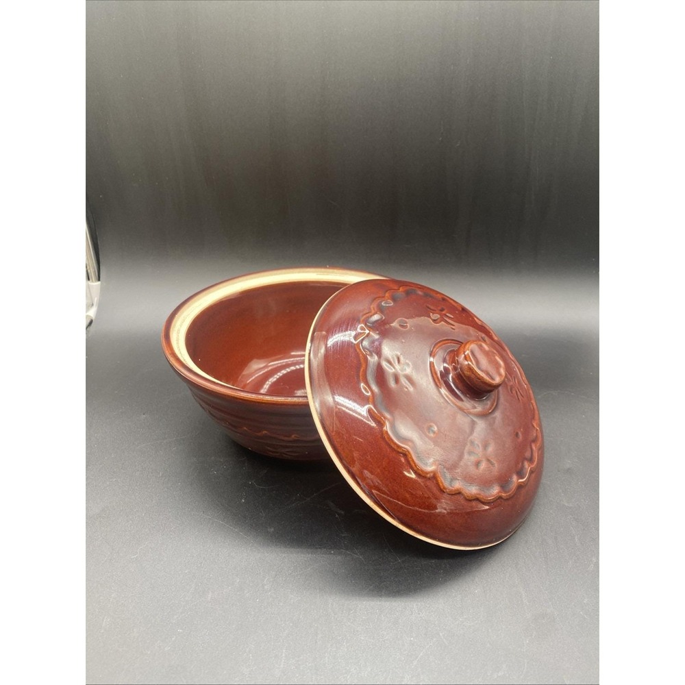 Marcrest Daisy Dot Brown Stoneware Covered Casserole Dish USA  8.5"